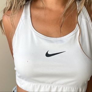 Nike top